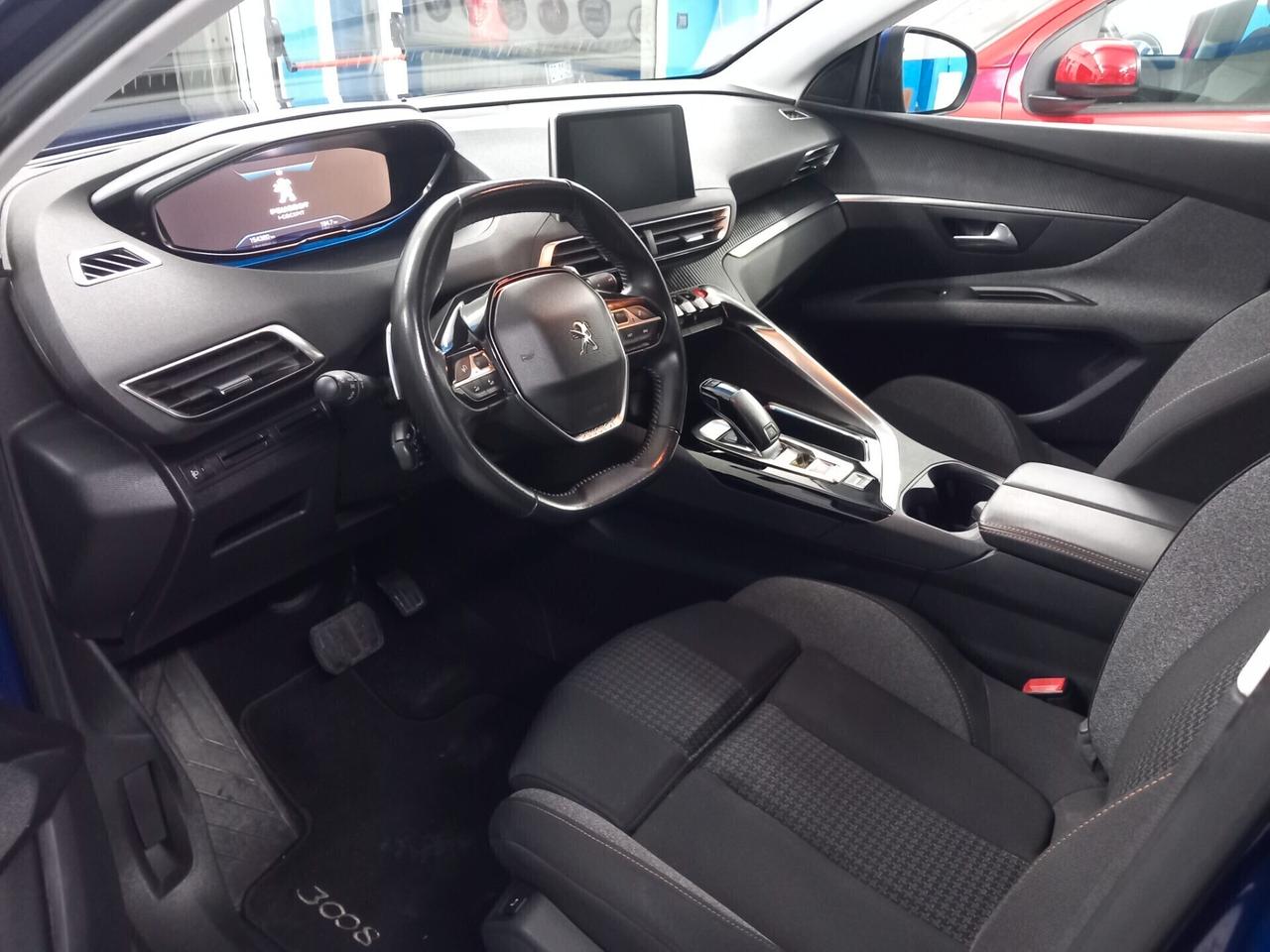 Peugeot 3008 anno 2020 automatica 1.5 diesel 154 mila km