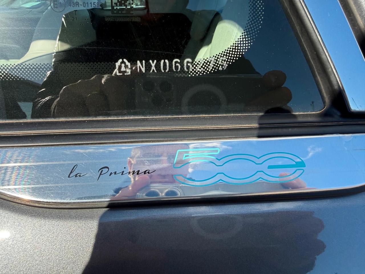 Fiat 500 500e 3+1 42 kWh La Prima