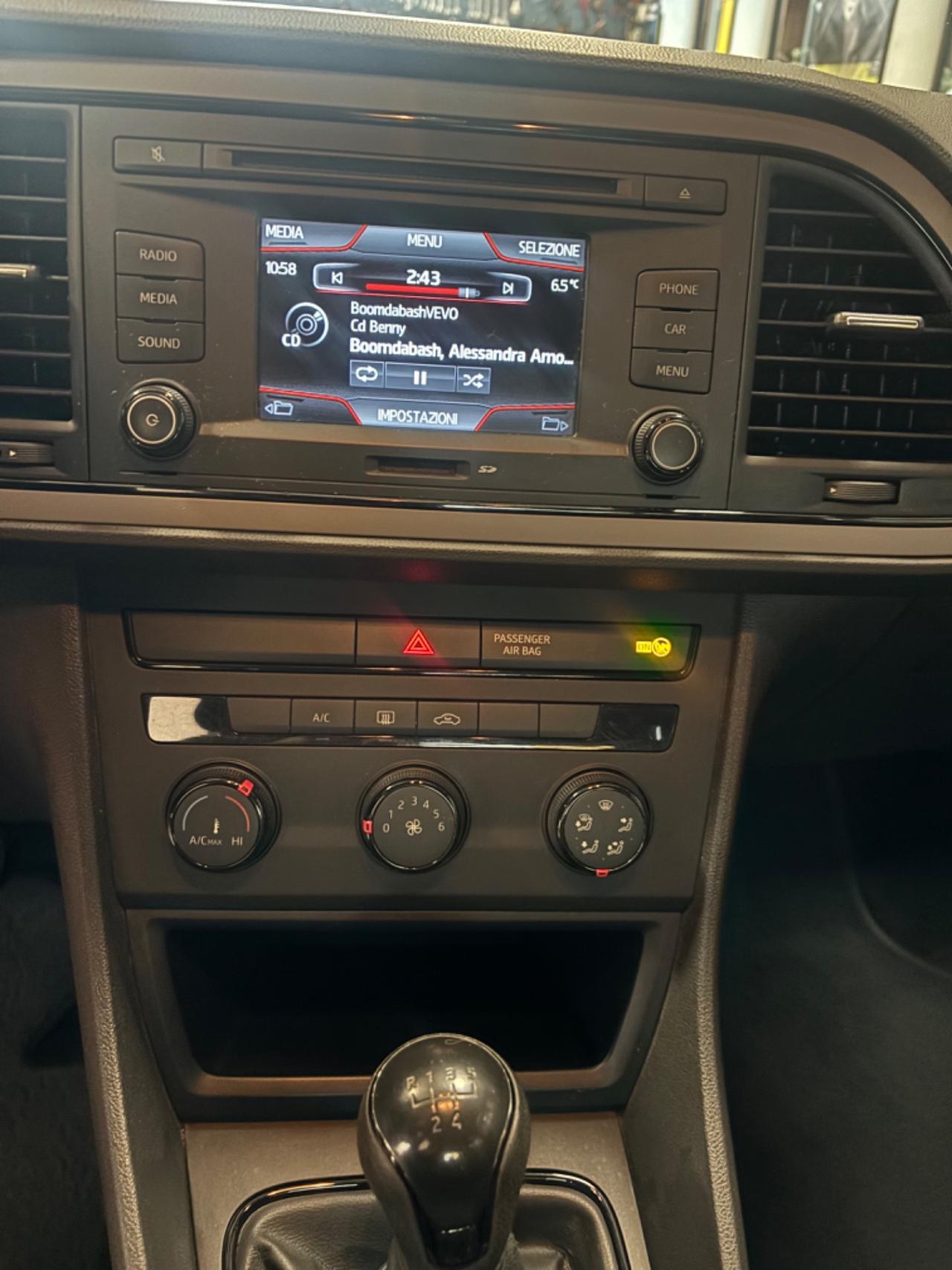 Seat Leon 1.6 TDI 105 CV 5p. Style