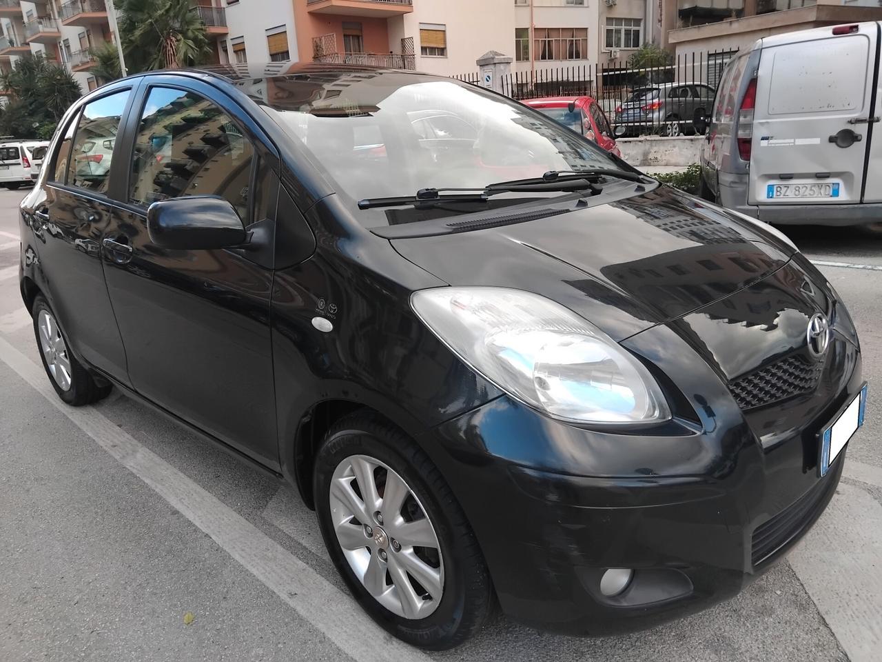 TOYOTA YARIS 1.3 SOL CLIMA RADIO