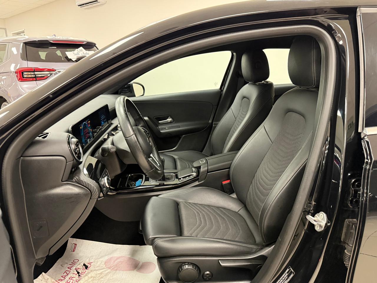 Mercedes-benz A 180 d Business 116CV - 2021