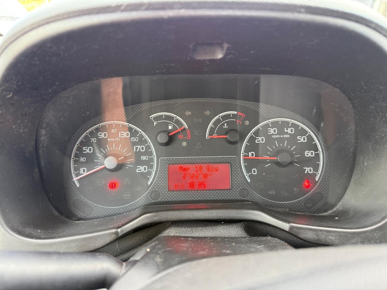 Peugeot Bipper 1.4D ok neopatentati 2011
