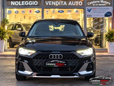 Audi A1 citycarver 30 TFSI Identity Contrast