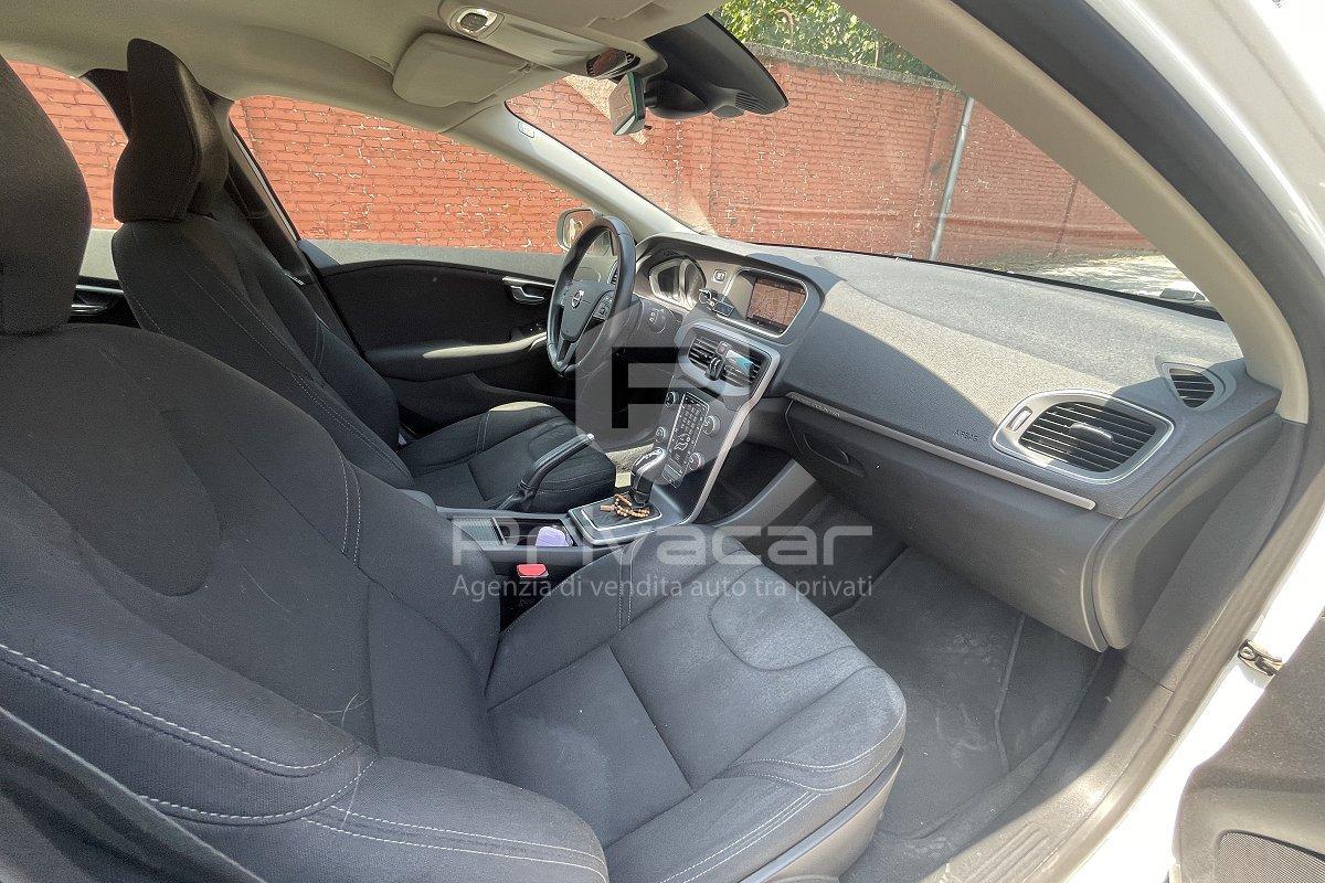 VOLVO V40 Cross Country D3 Business Plus