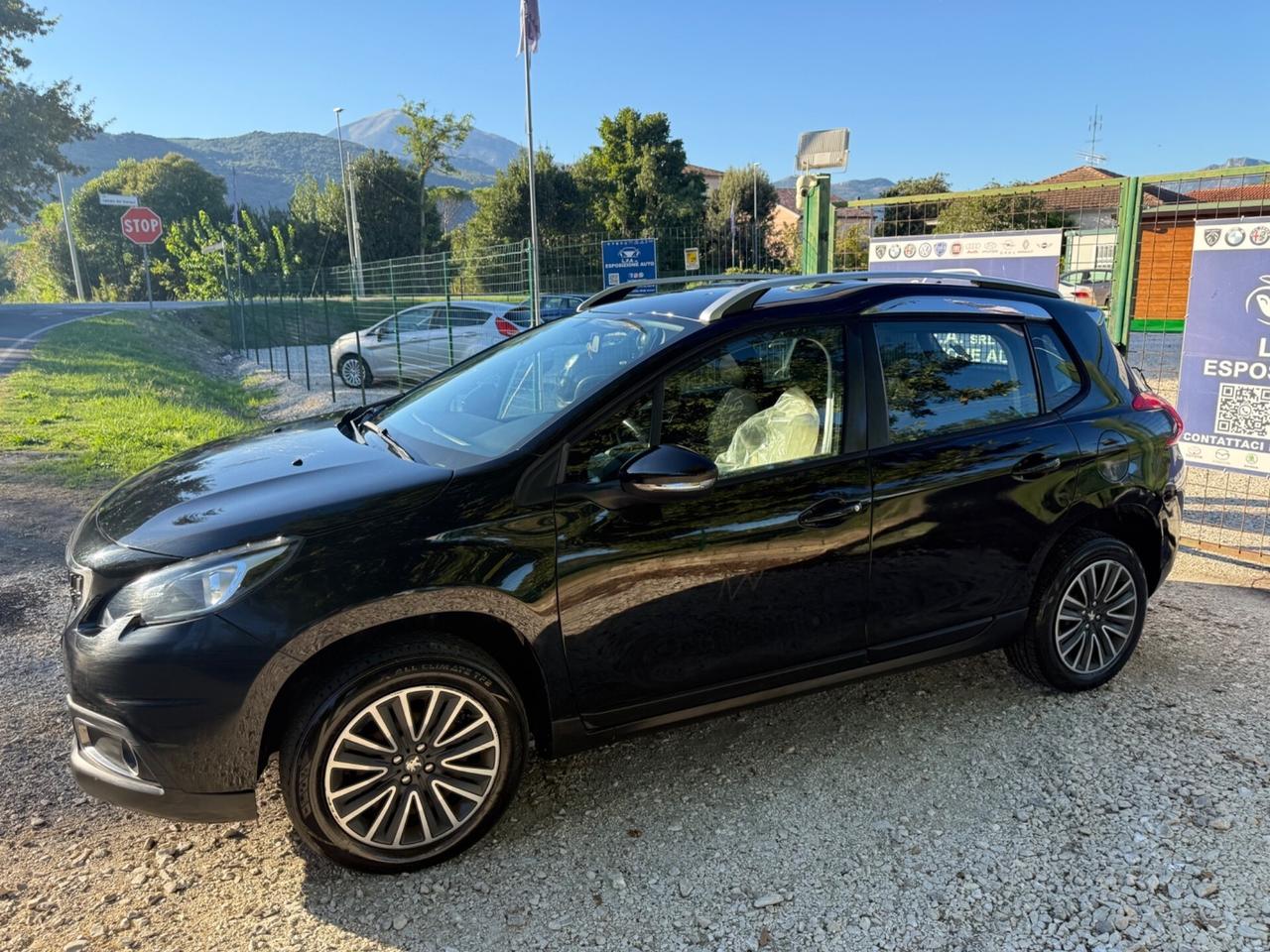 Peugeot 2008 PureTech 82cv neopatentati km certifi