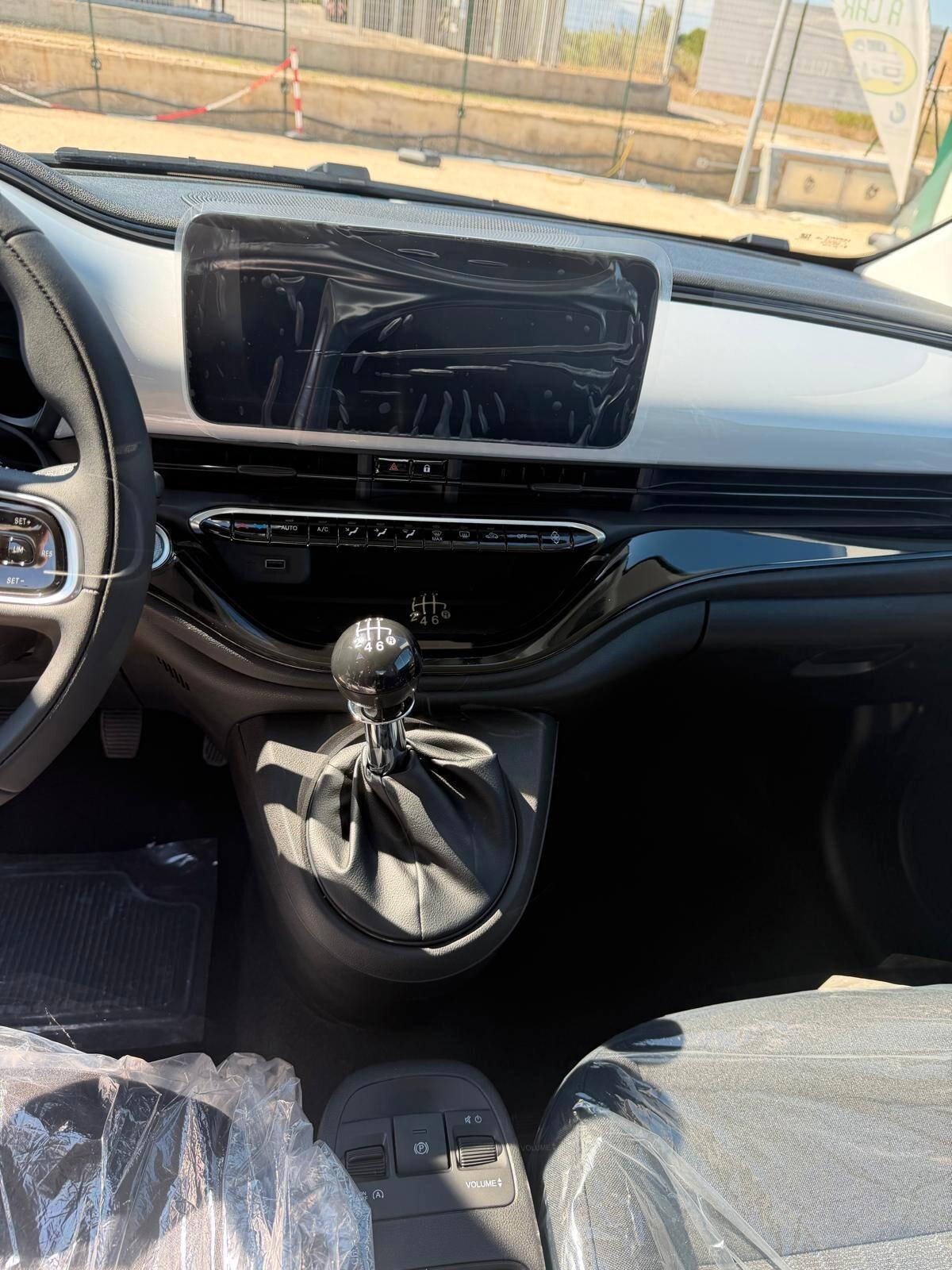 Fiat 500 Icon Hybrid