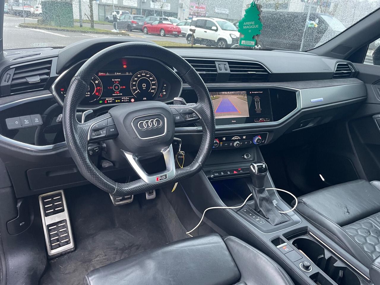 Audi RSQ3 SPB quattro*Automatik*Navi*Pelle