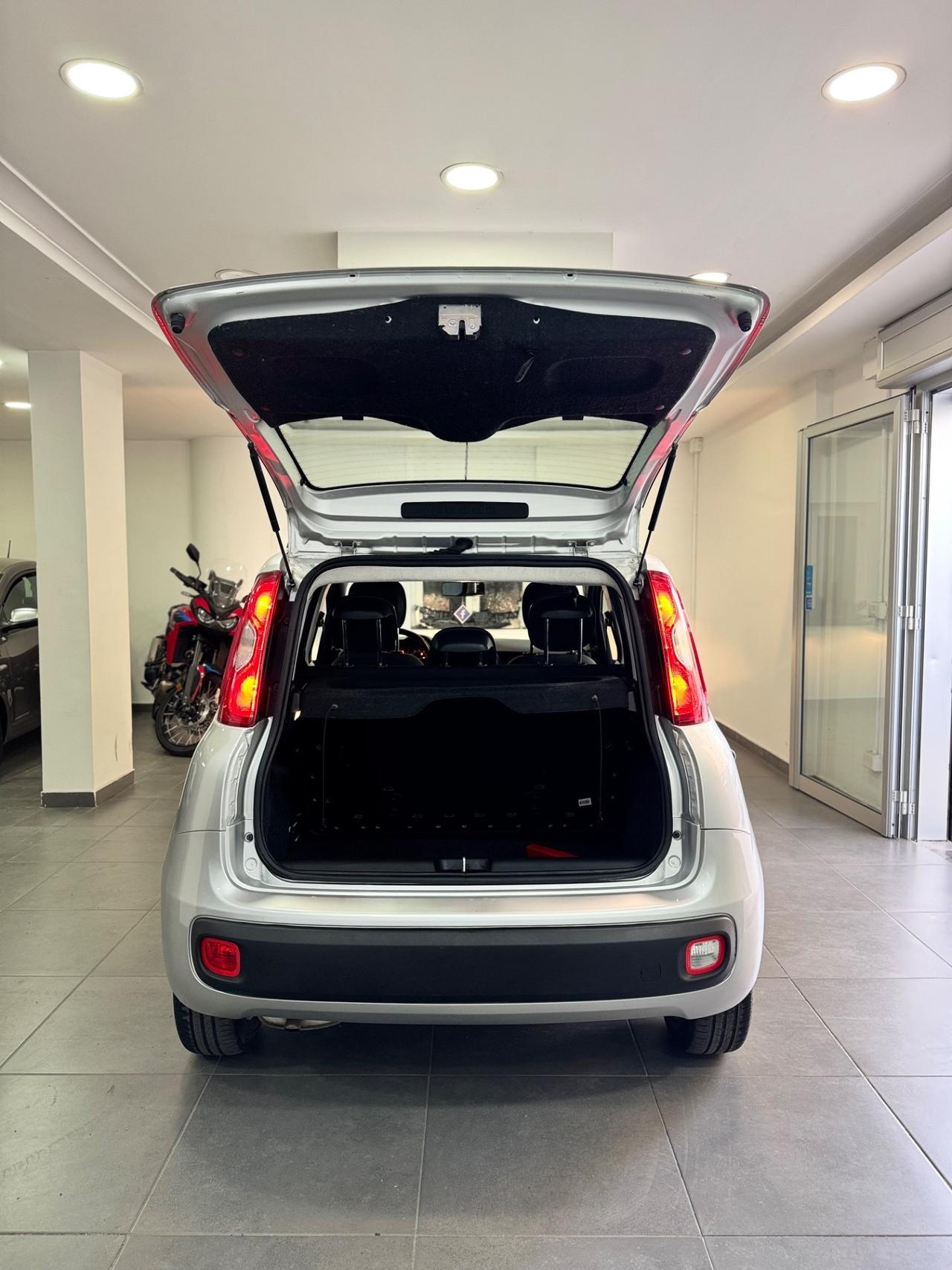 FIAT PANDA LOUNGE 1.2 BENZINA