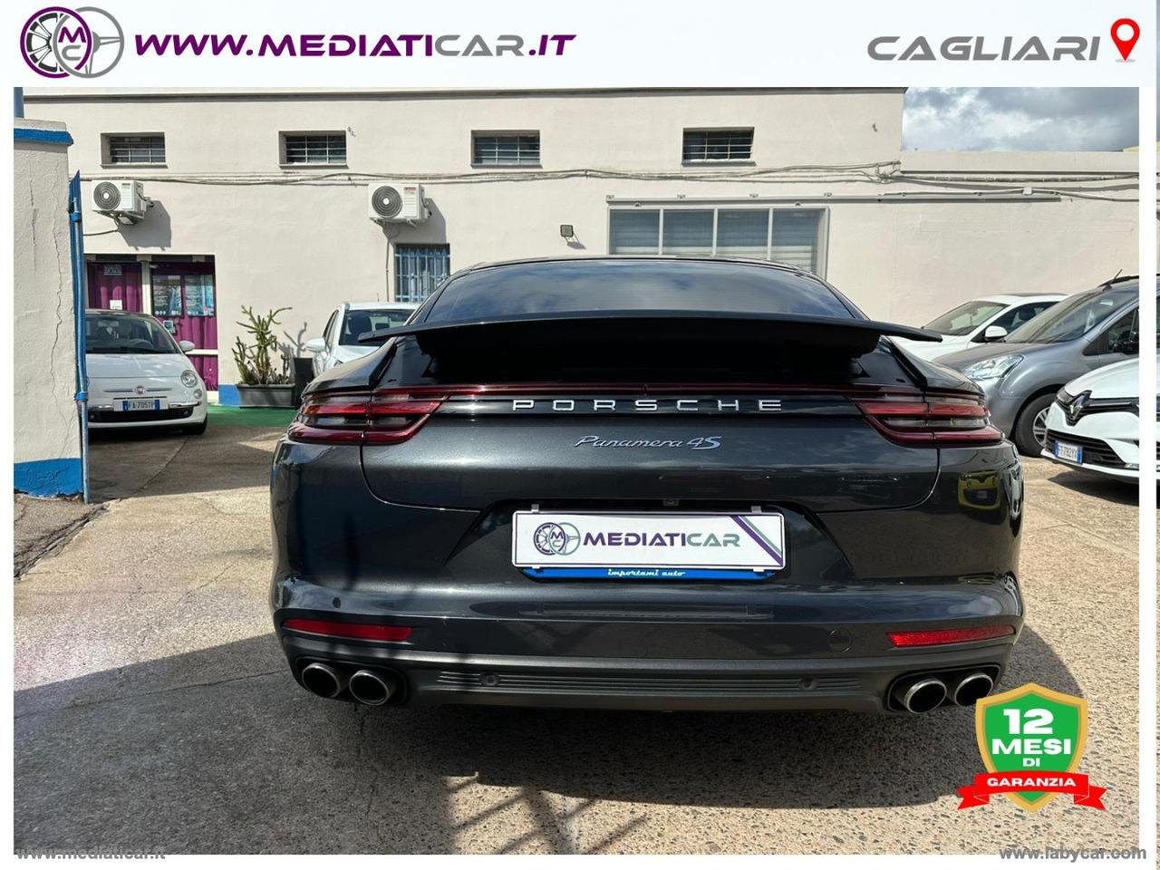 PORSCHE Panamera 4S
