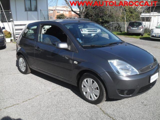 FORD Fiesta 1.2 16V 3p. Collection X NEOPATENTATI