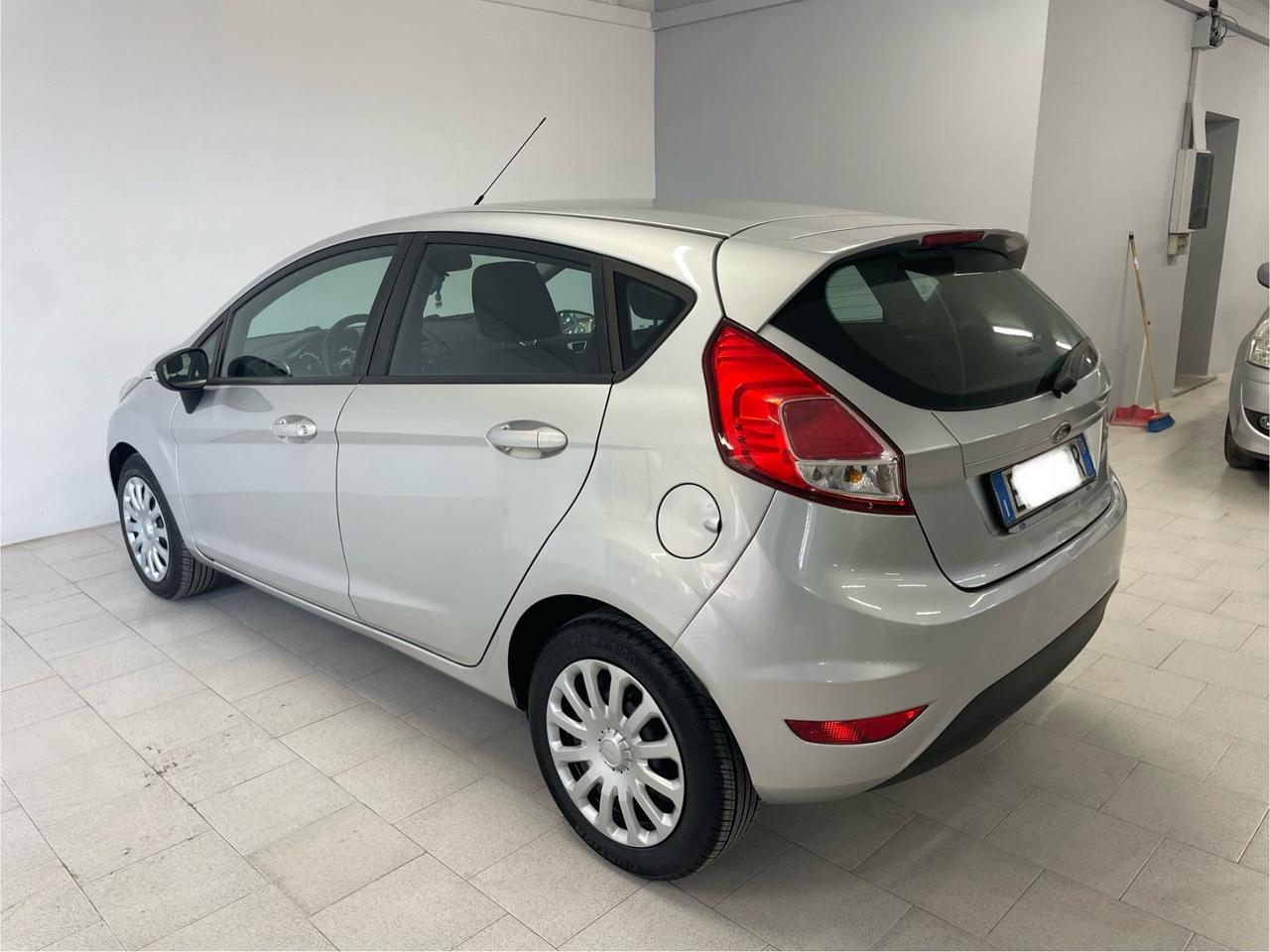 Ford Fiesta 1.4 5 porte Bz.- GPL Business Perfetta !