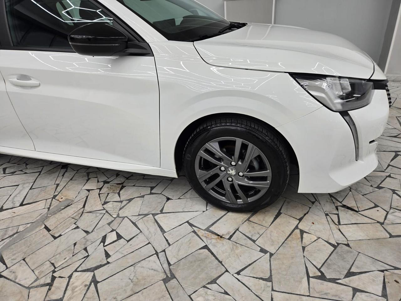 Peugeot 208 PureTech 75 Stop&Start 5 porte Like