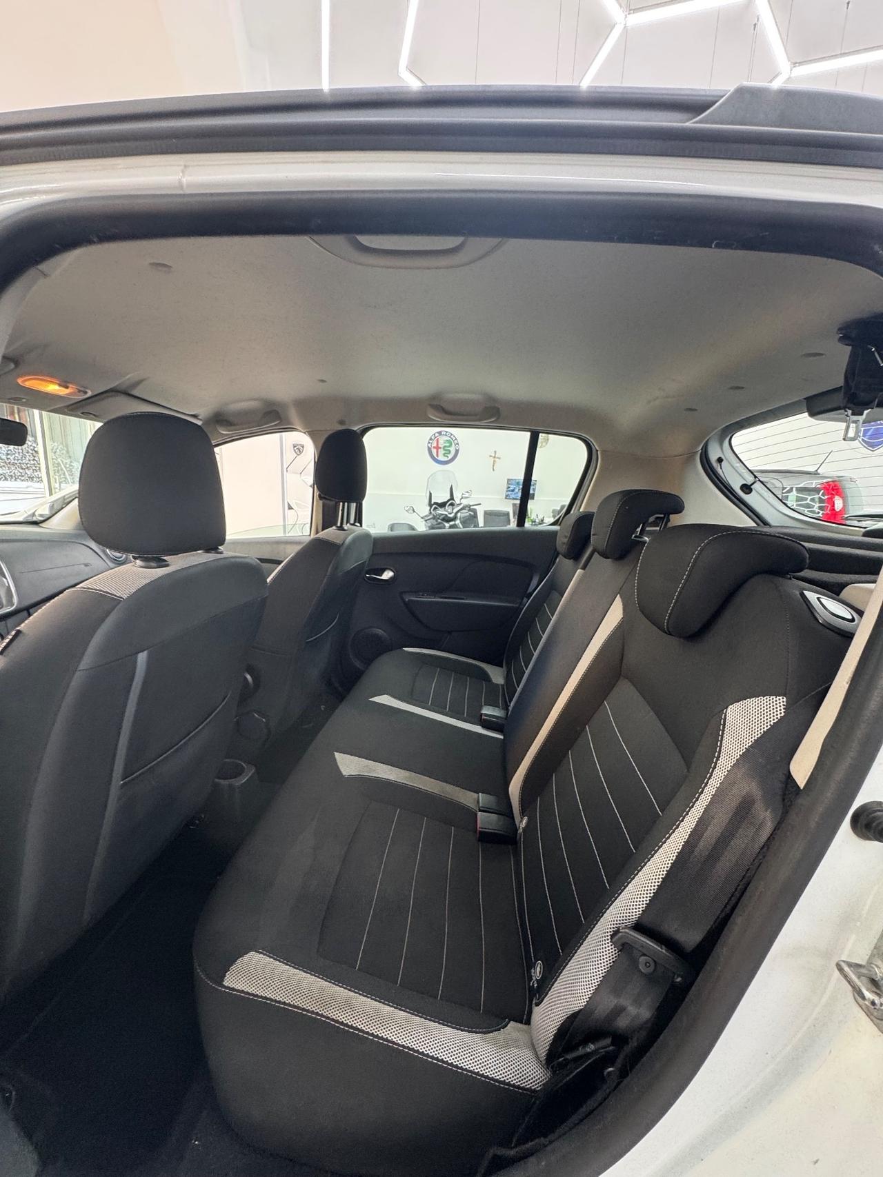 Dacia Sandero Stepway 1.5 dCi 8V 90CV Start&Stop