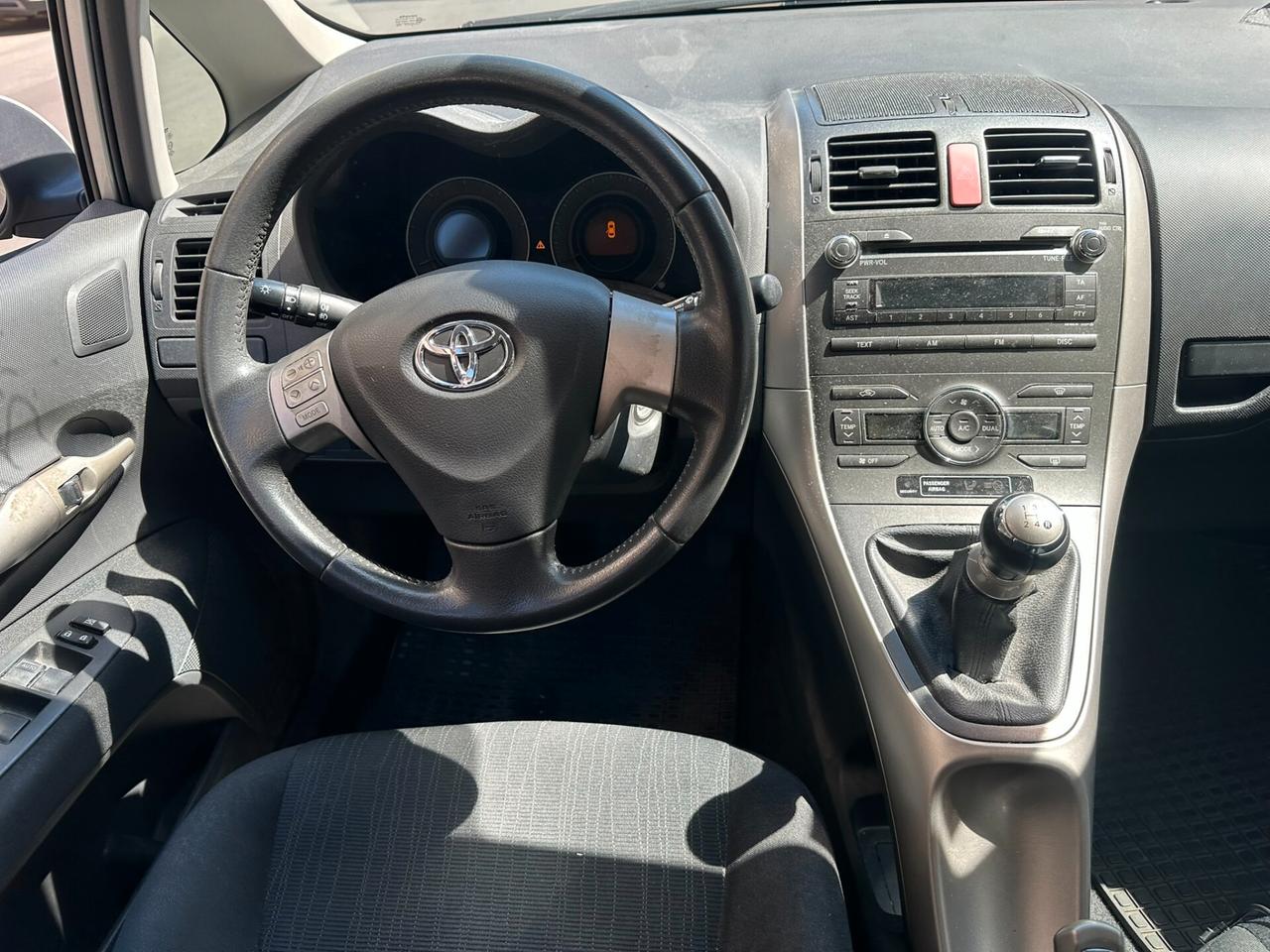 Toyota Auris 1.4 D-4D 5 porte Sol