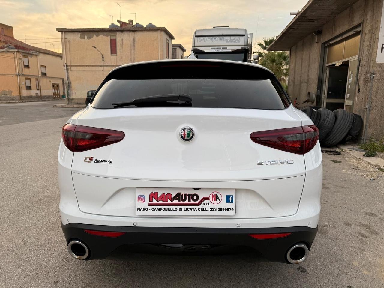 Alfa Romeo Stelvio 2.2 Turbodiesel 210 CV AT8 Q4 Executive