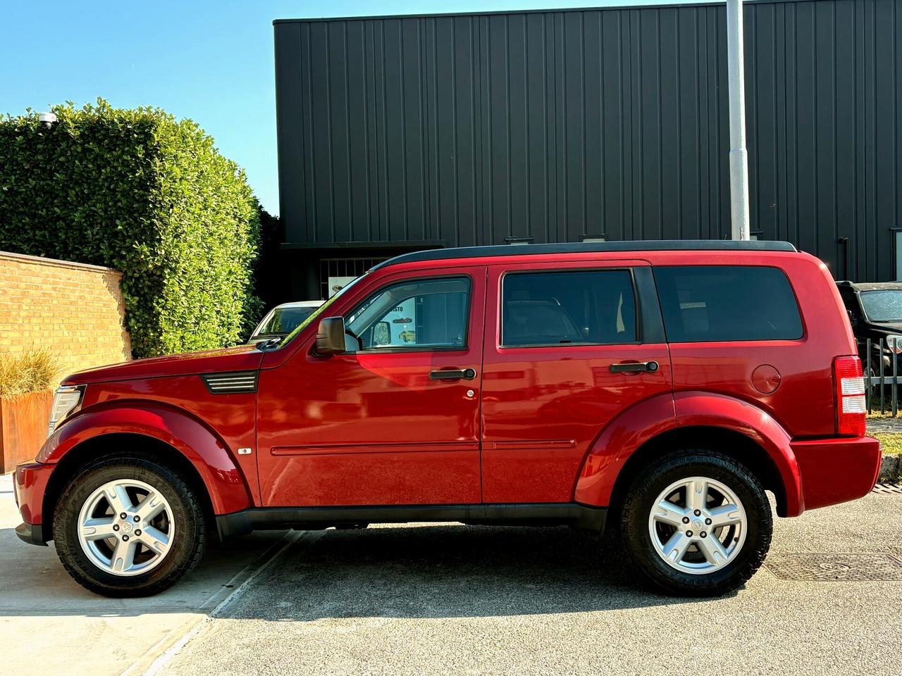 DODGE NITRO 2.8D aut- 4x4 inserib-Pelle-177000km-2009