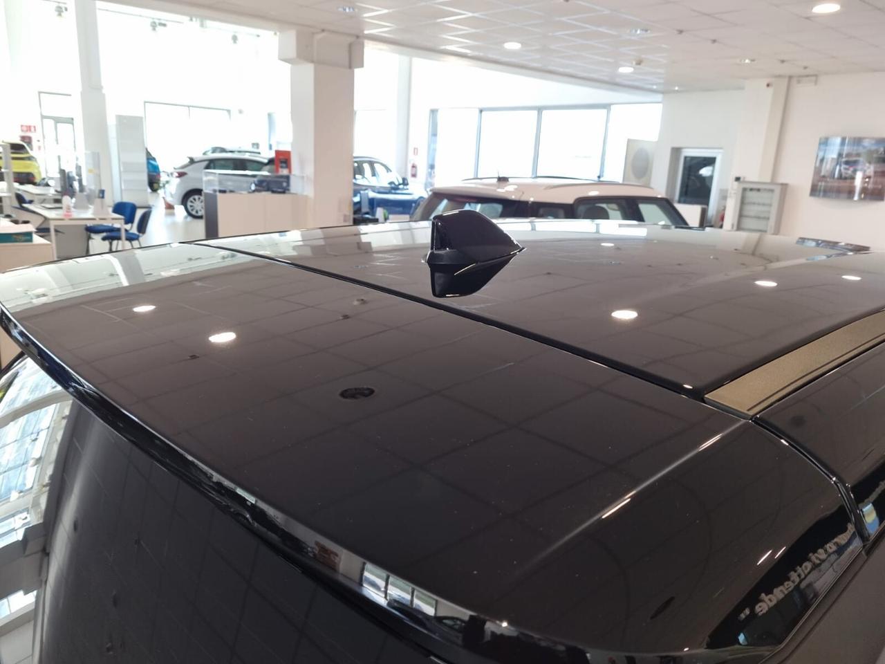 Jeep Avenger 1.2 Turbo 100 CV MHEV Summit