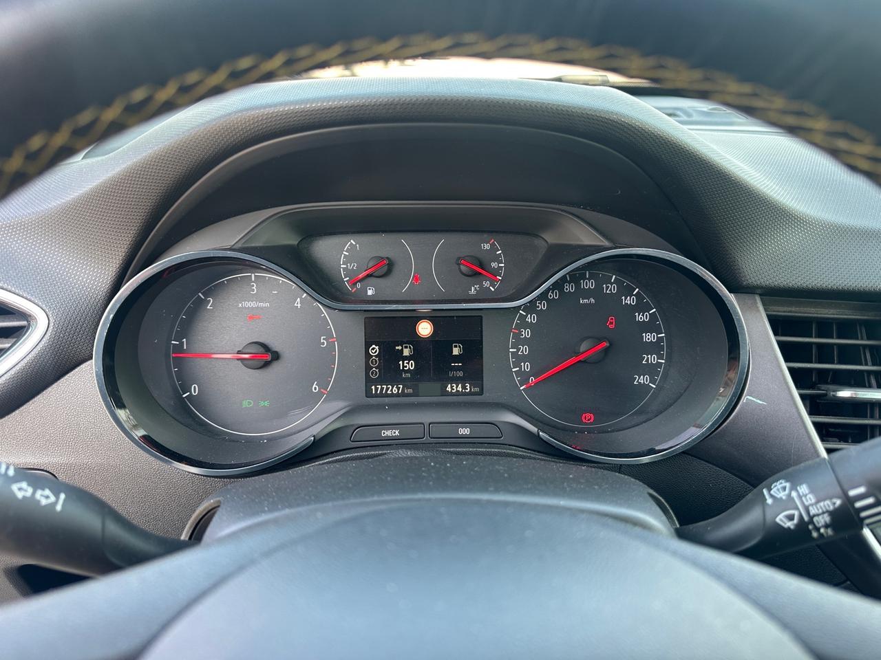 Opel Crossland X 1.6 ECOTEC D 8V Start&Stop Ultimate