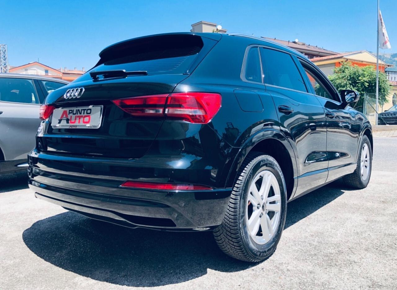 Audi Q3 35 TDI S tronic Business plus