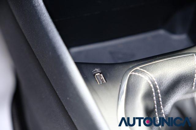 FORD Fiesta 1.0 ECOBOOST HYBRID TITANIUM 125CV 5 PORTE