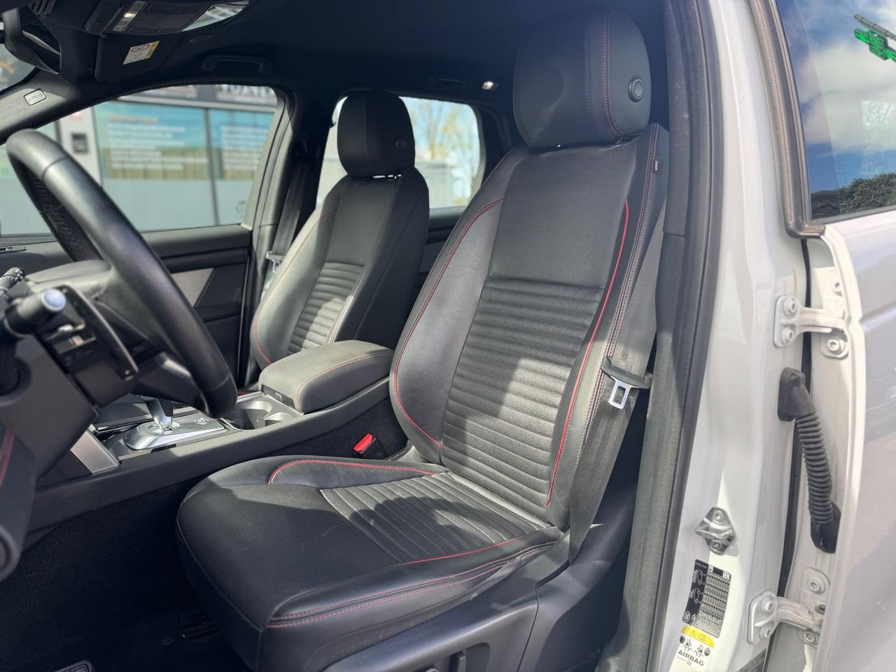 Land Rover Discovery R-Dynamic HSE 2.0 D 16 #10156