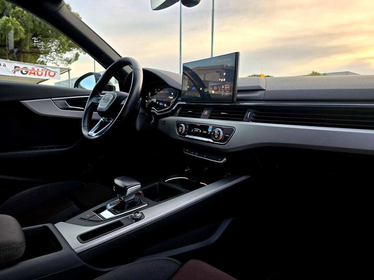 Audi A4 Avant 30 2.0 tdi mhev S Line edition 136cv s-tronic