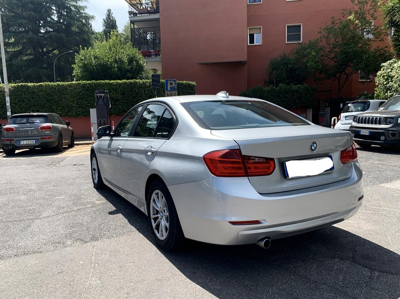 Bmw 318d 143 CV 5P AUOTMATICA KM101000