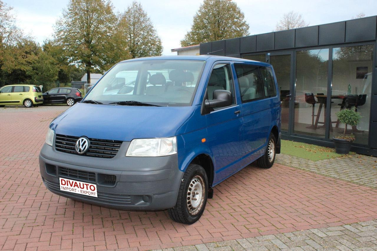 Volkswagen T5 9 POSTI UNICO PROPRIETARIO