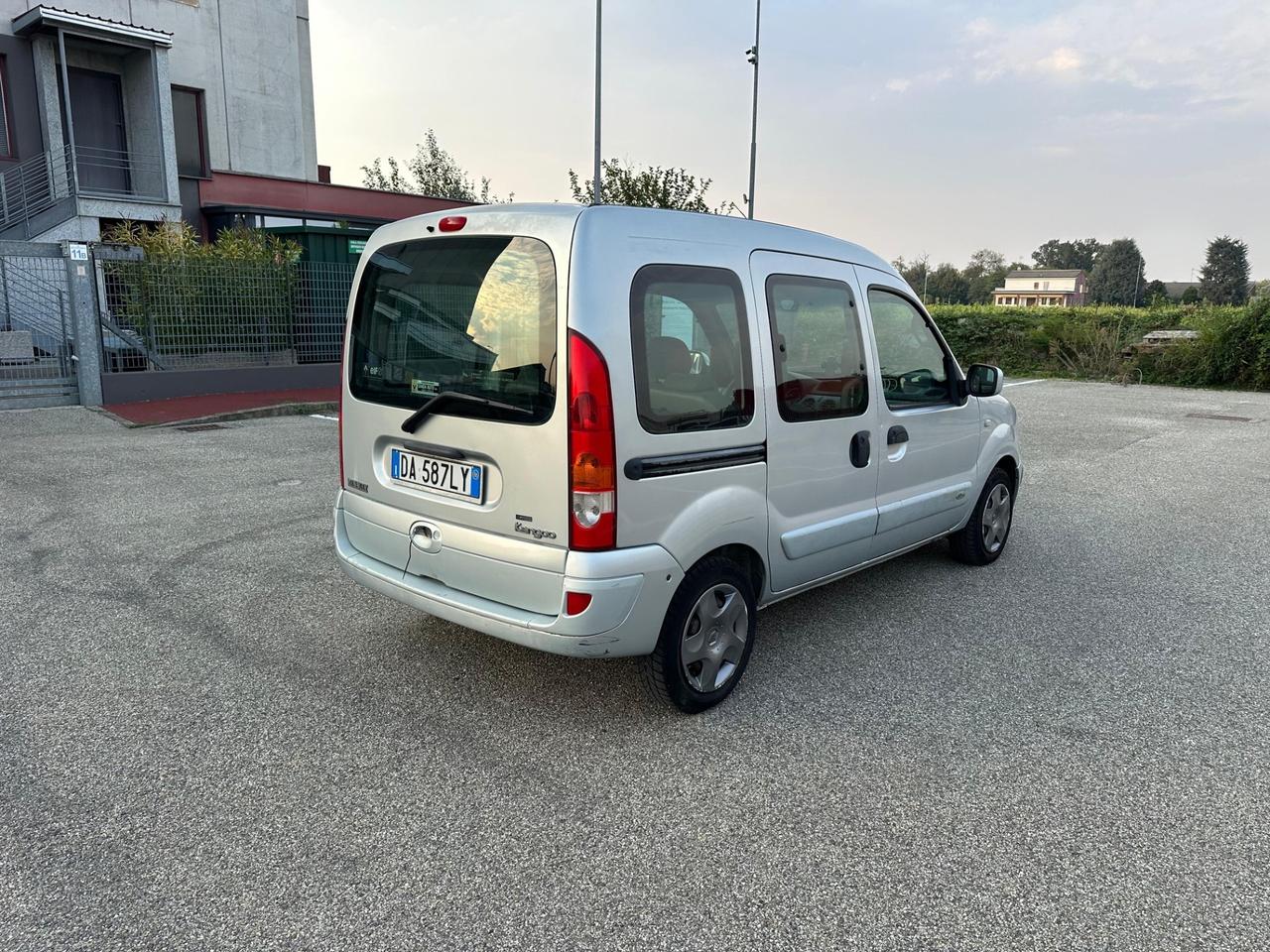 Renault Kangoo 1.2 16V 5p. Luxe