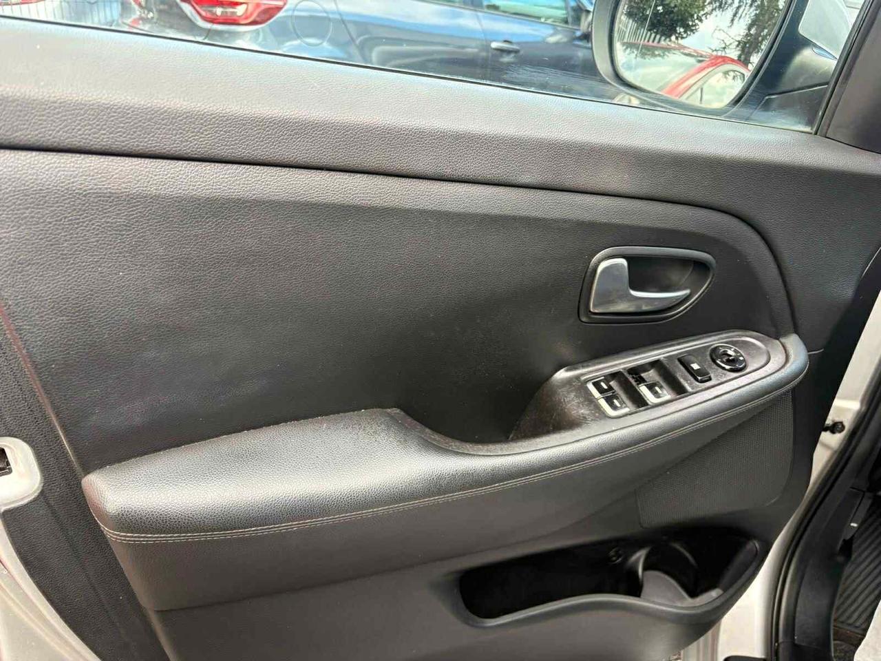 Kia Carens 1.7 CRDi 115 CV Cool