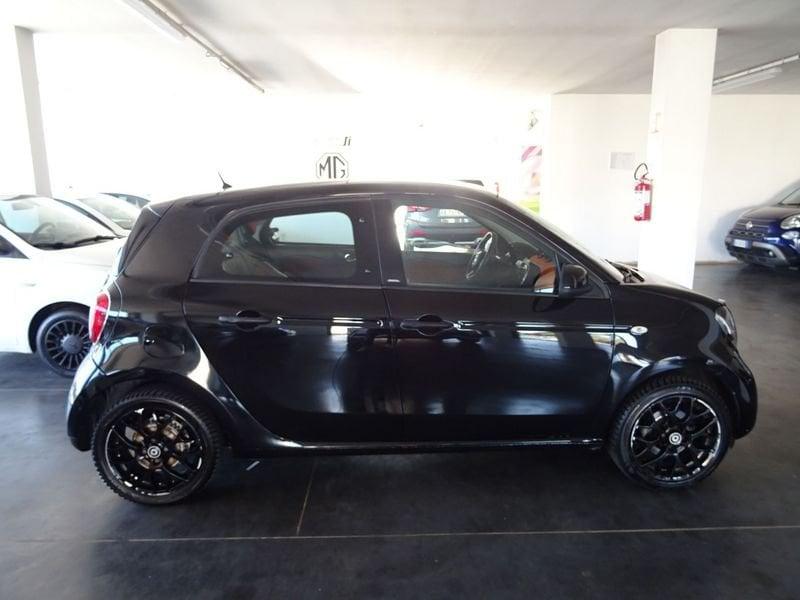 smart forfour forfour 70 1.0 twinamic Passion