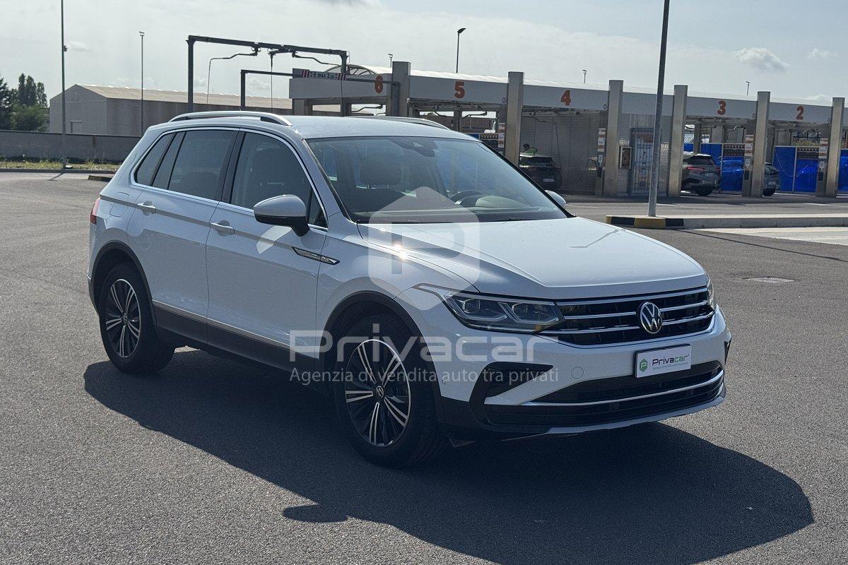 VOLKSWAGEN Tiguan 2.0 TDI 150 CV SCR DSG Elegance