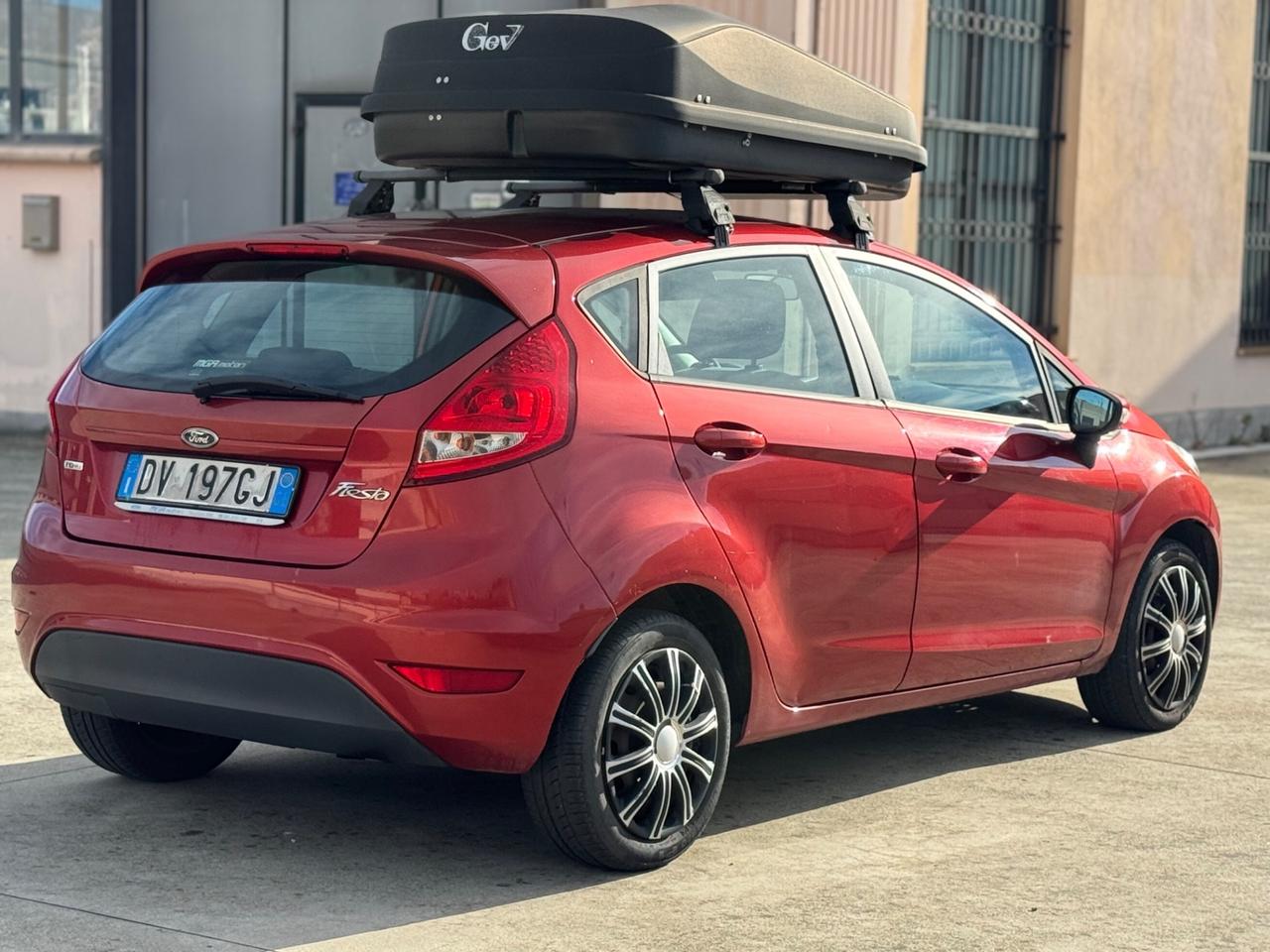 FORD FIESTA 1.4 TDCI 5 PORTE GARANZIA 12 MESI