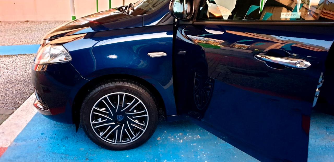 LANCIA YPSILON 1.2 BENZINA E6/B KM 59 MILA