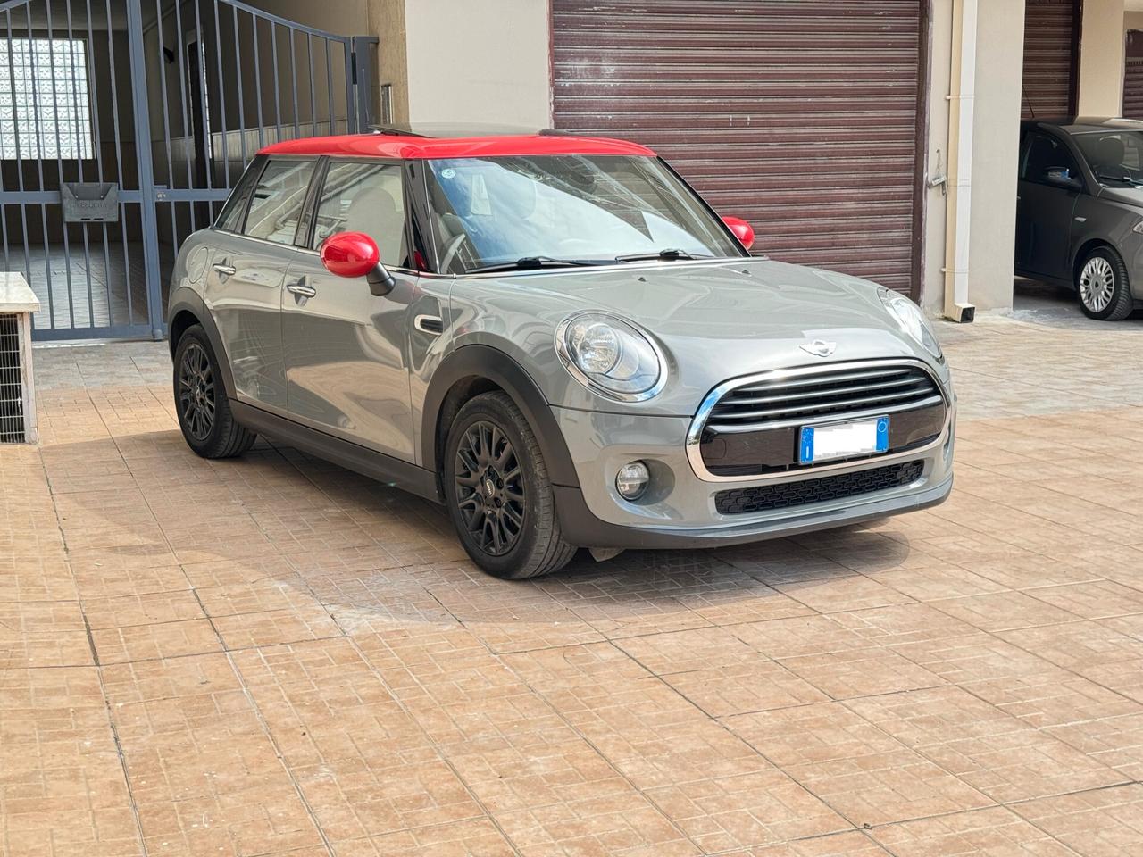 Mini 1.5 Cooper D 116 cv