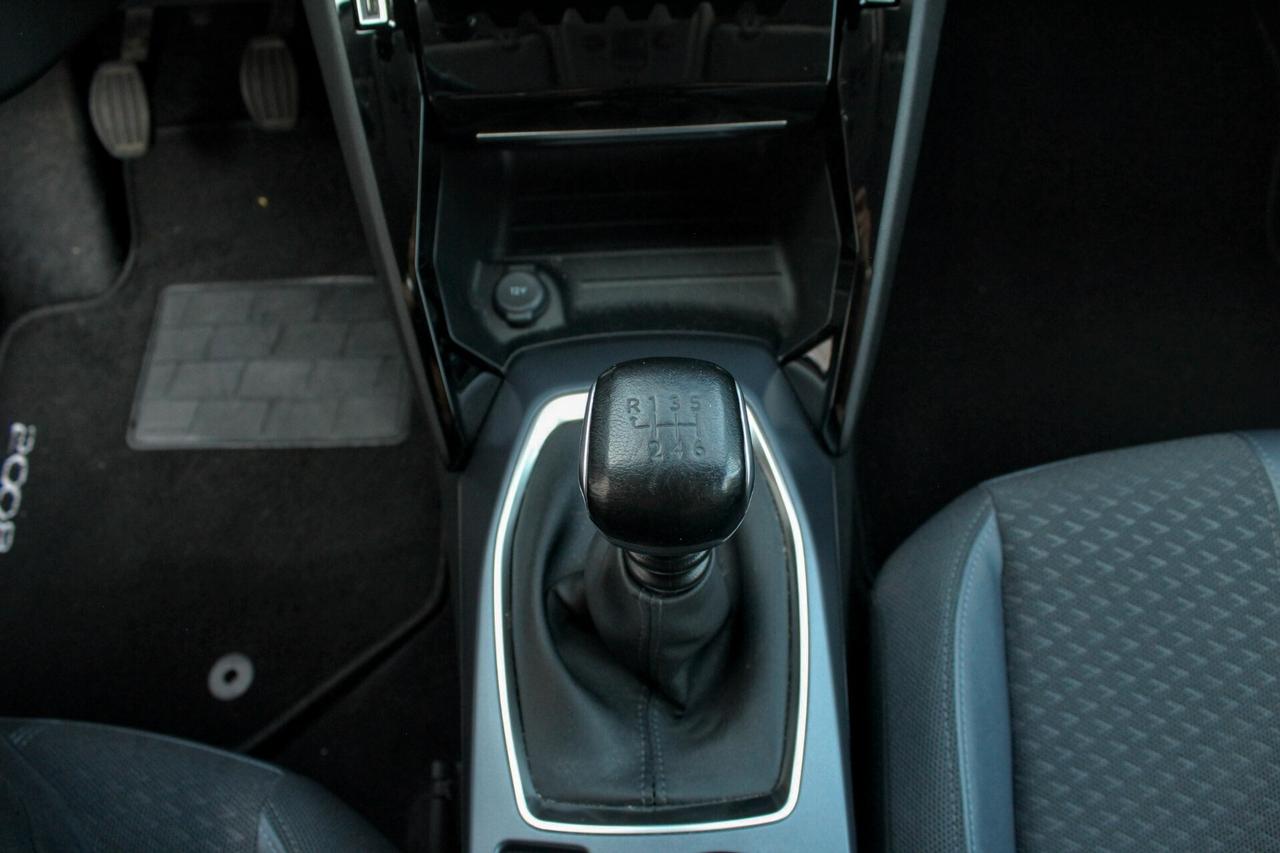 Peugeot 2008 BlueHDi 100 S&S Allure