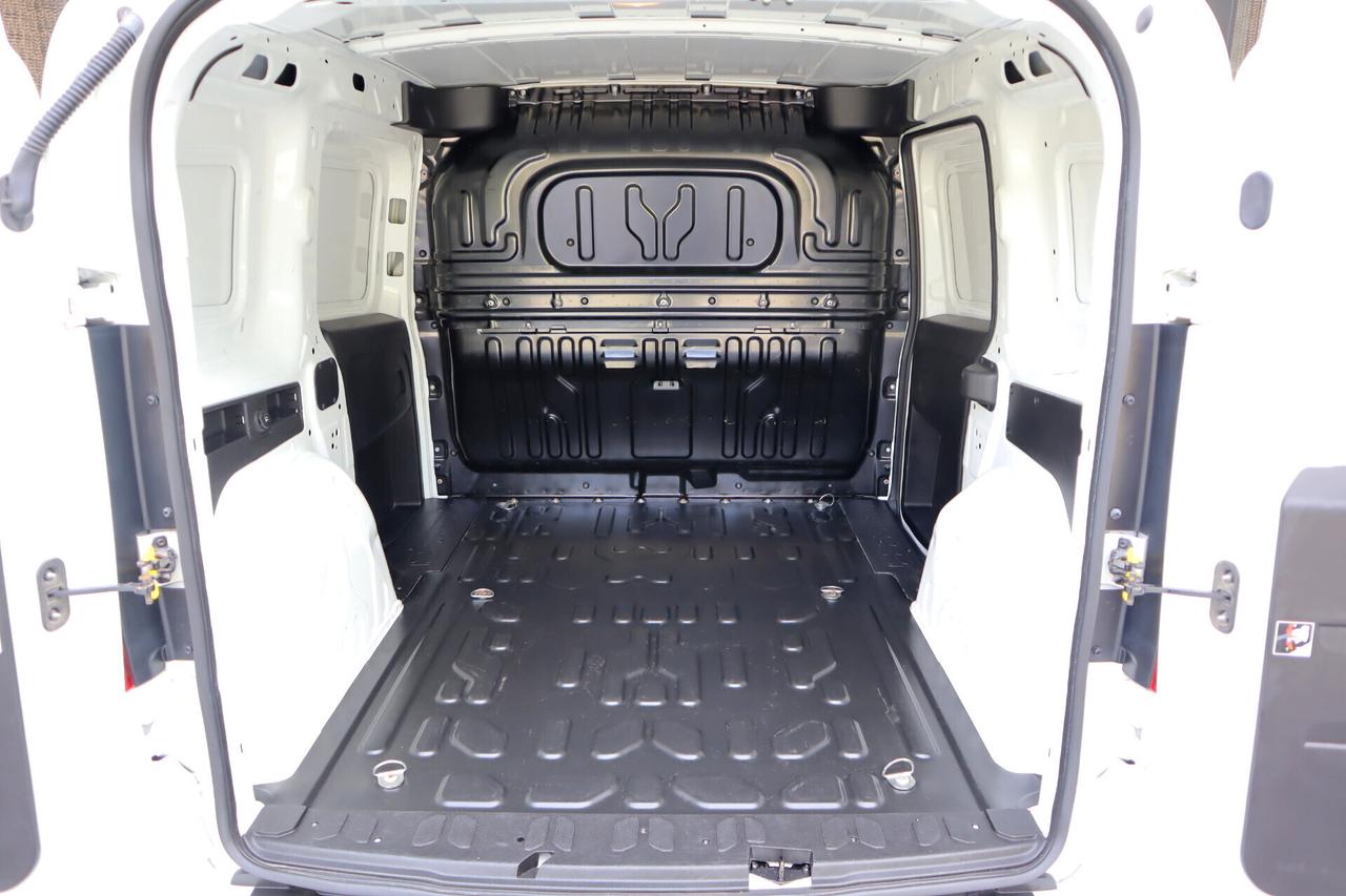 Fiat Doblo 1.6 MJT 105 CV MAXI 3 POSTI 13650+IVA