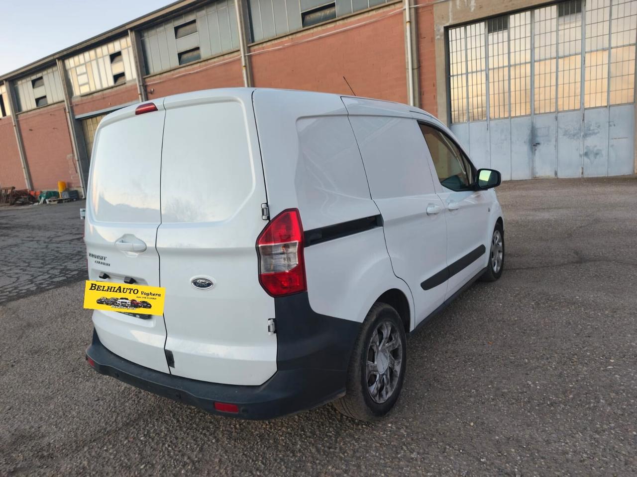 Ford Transit 2017----1.5 Diesel Autocarro