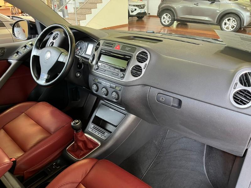 VOLKSWAGEN Tiguan 1.4 TSI 4MOTION Trend & Fun