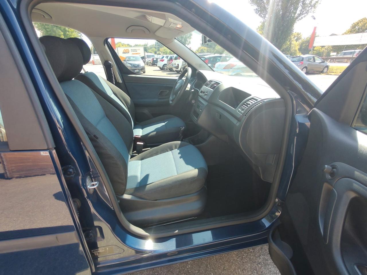 Skoda Roomster 1.2 12V 70CV Easy SENSORI RETRO, GARANZIA L.12 MESI, OK NEOPATENTATI