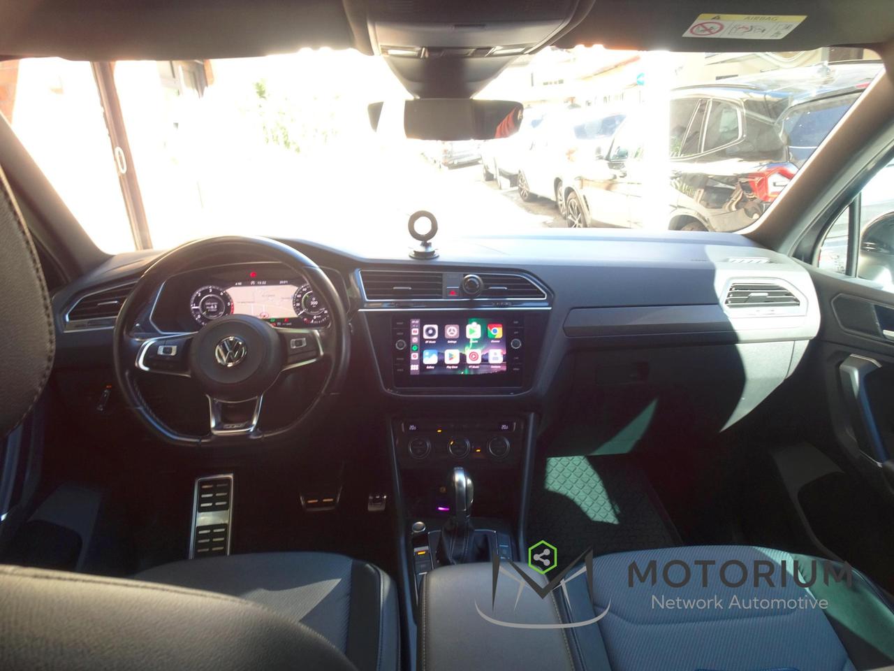 Volkswagen Tiguan 2.0 TDI DSG R-LILE 4MOTION -IMPECCABILE-