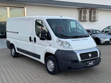 FIAT Ducato 2.3 Mjet Furgone Medio Tetto Basso