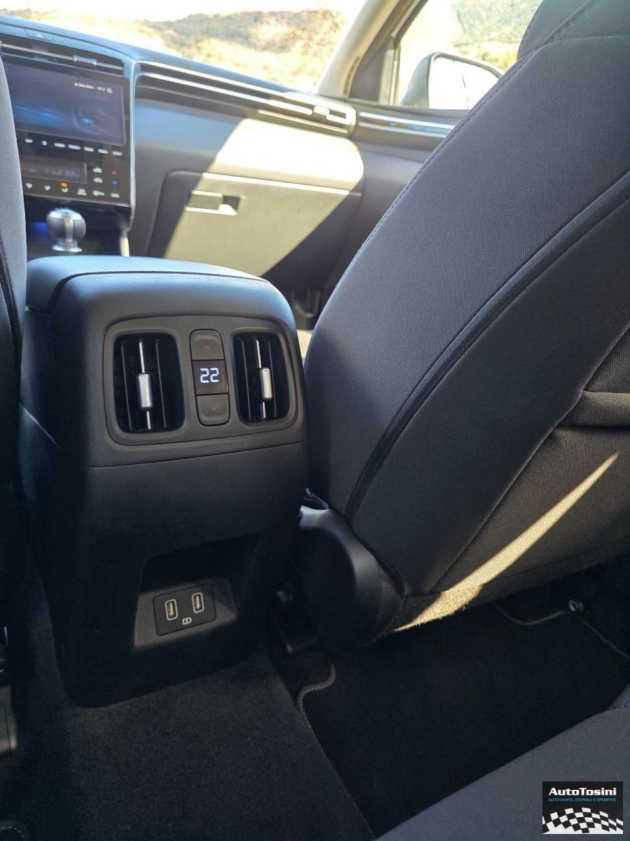 HYUNDAI - Tucson - 1.6 CRDI Xline