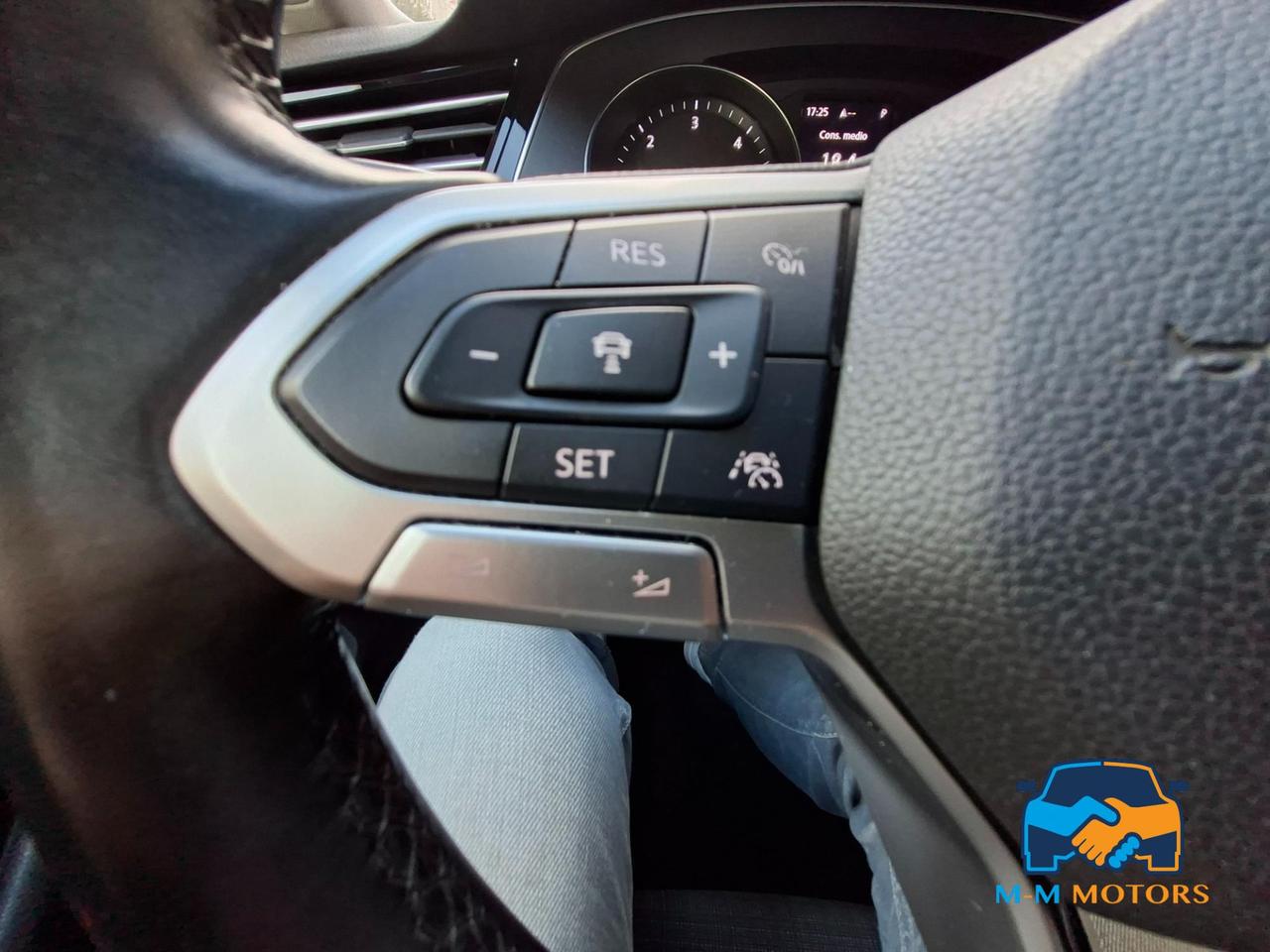 Volkswagen Passat Variant 2.0 tdi Business 150cv dsg