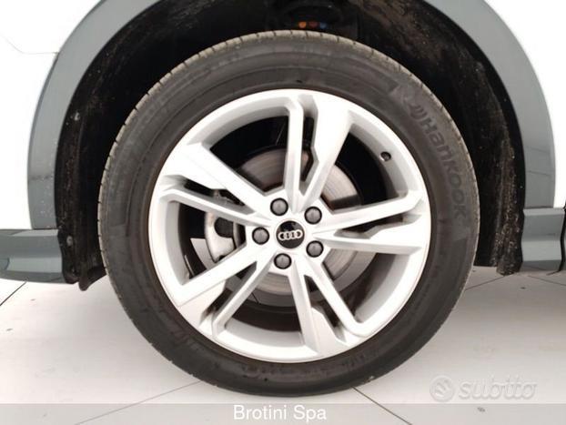 Audi Q3 SPB 35 TDI S tronic S line edition