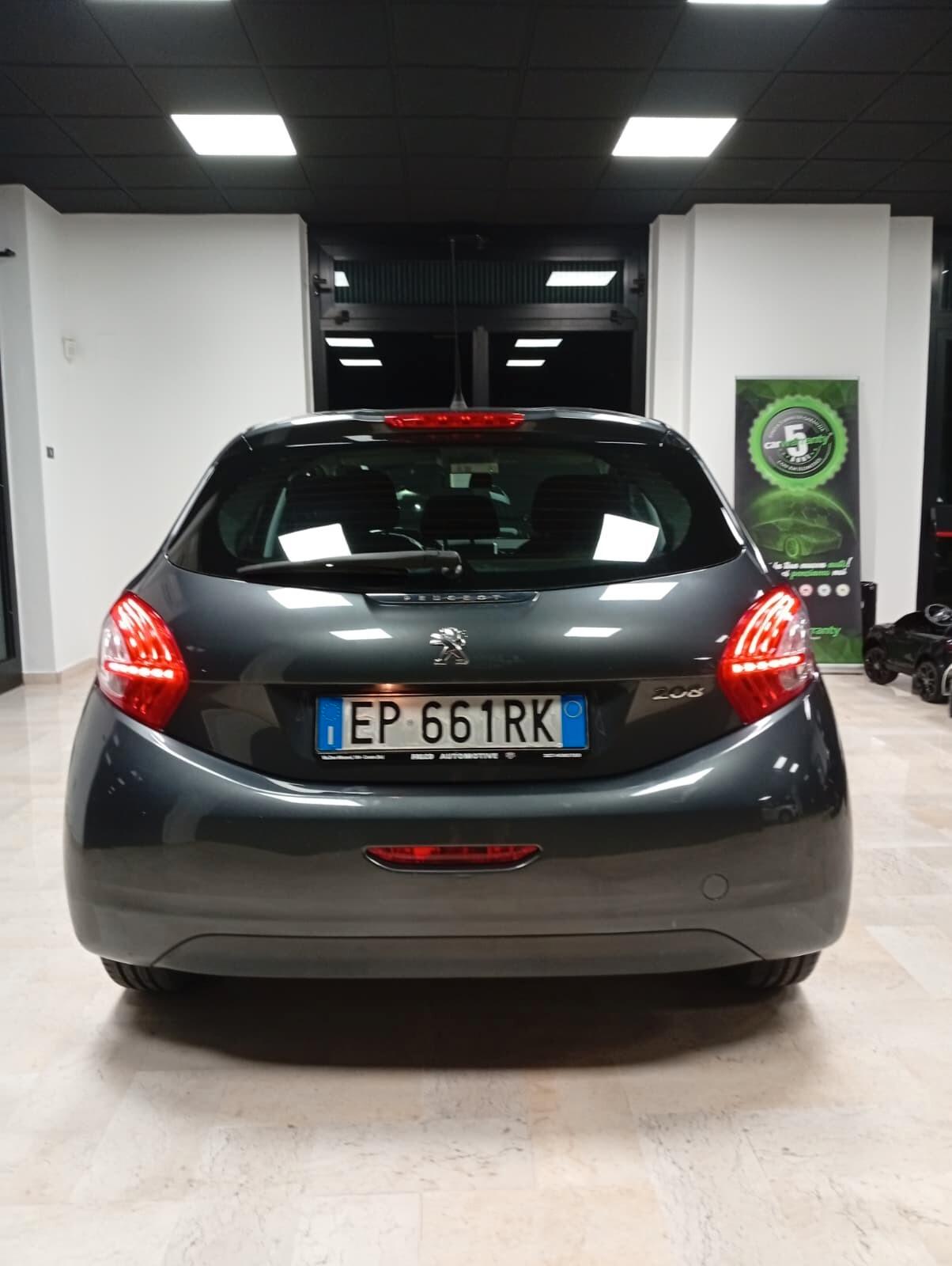 Peugeot 208 1.2 VTi 82 CV 5 porte Allure