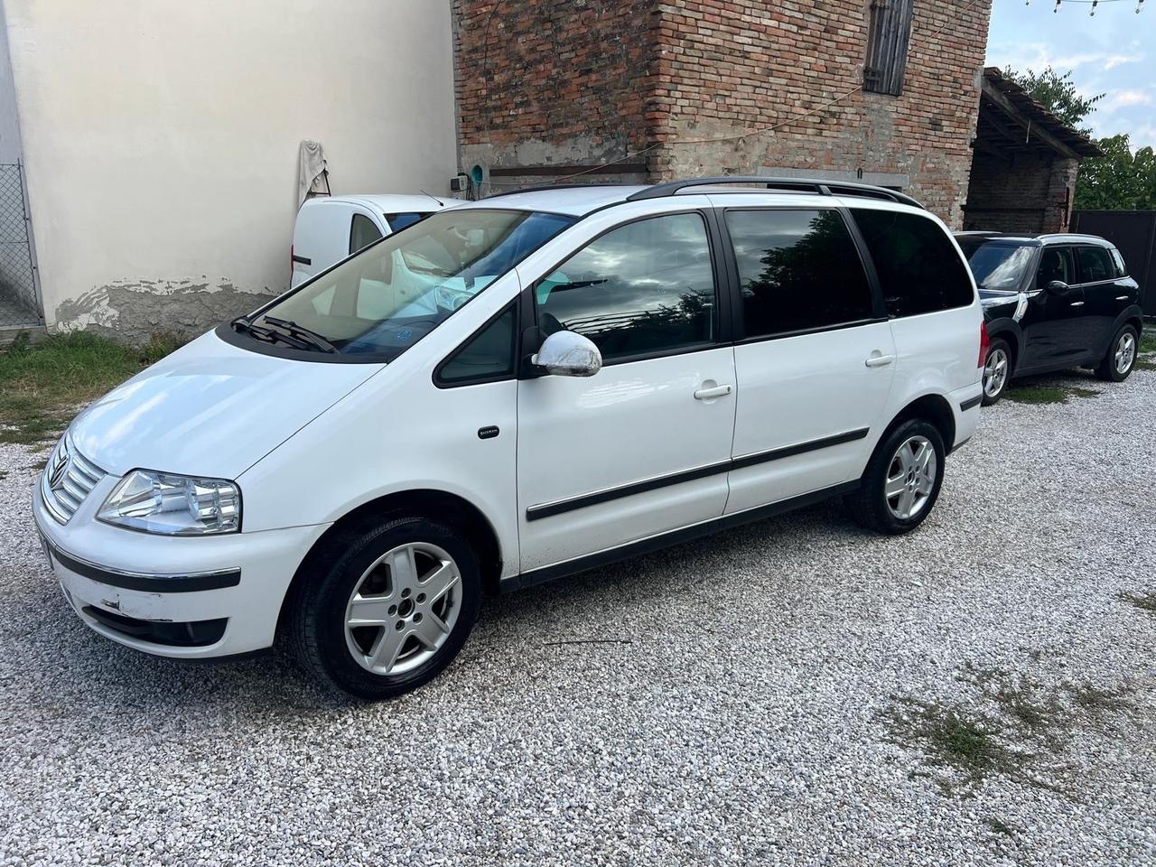Volkswagen Sharan 1.9 TDI/115 CV cat Tipt. Trendline Nav.