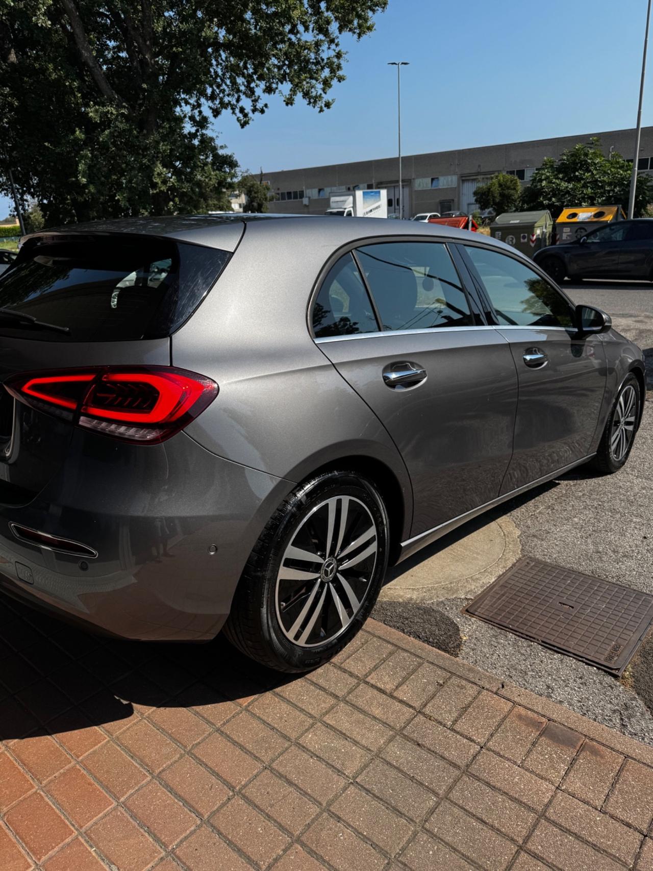 Mercedes-benz A 180 A 180 d Automatic Business Extra