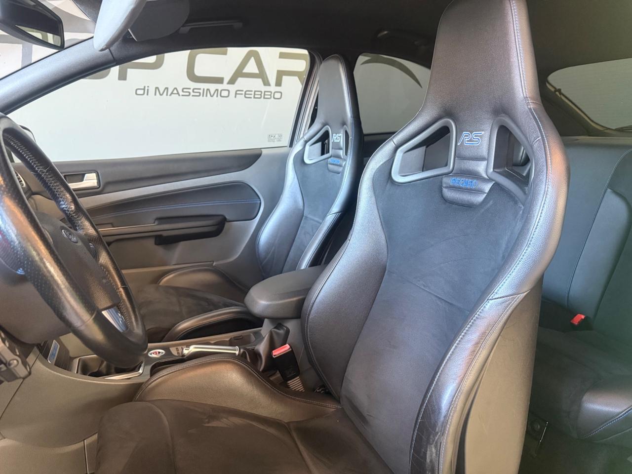 Ford Focus 2.5T (305CV) 3p. RS MK2