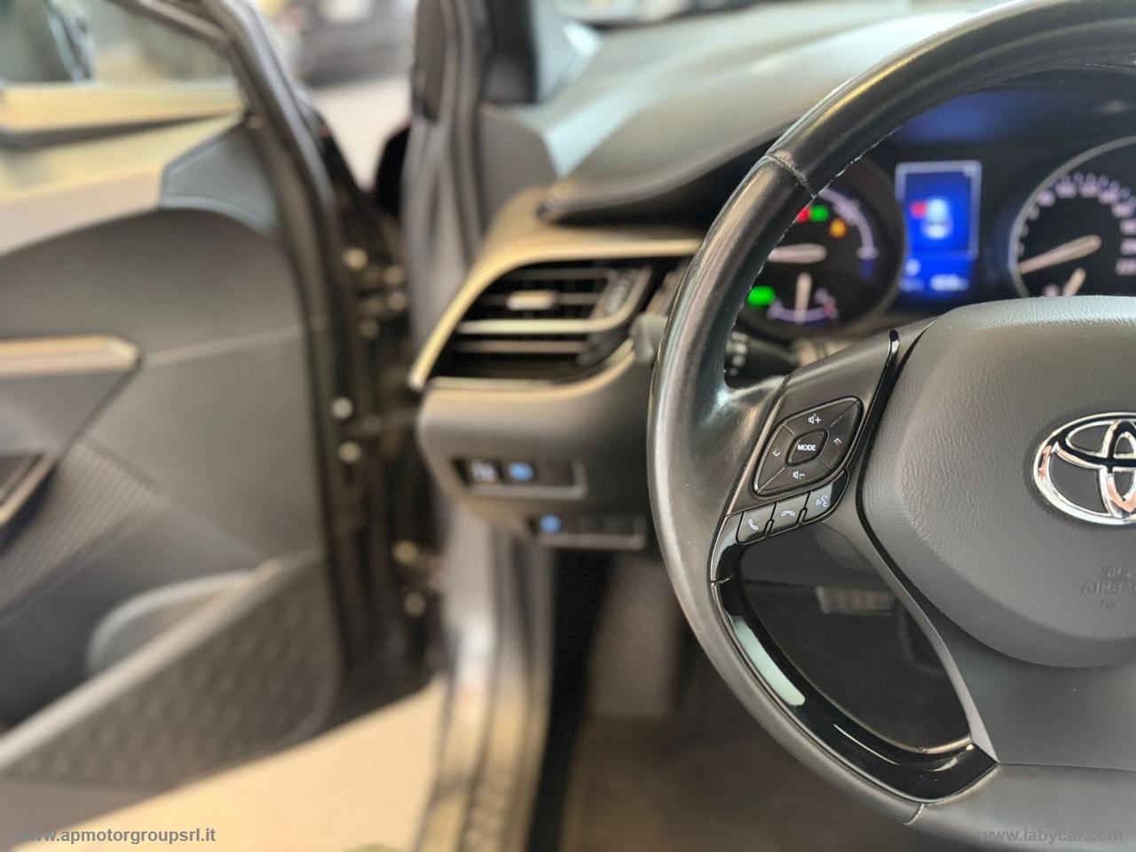 TOYOTA C-HR 1.8 Hybrid E-CVT 2WD Lounge